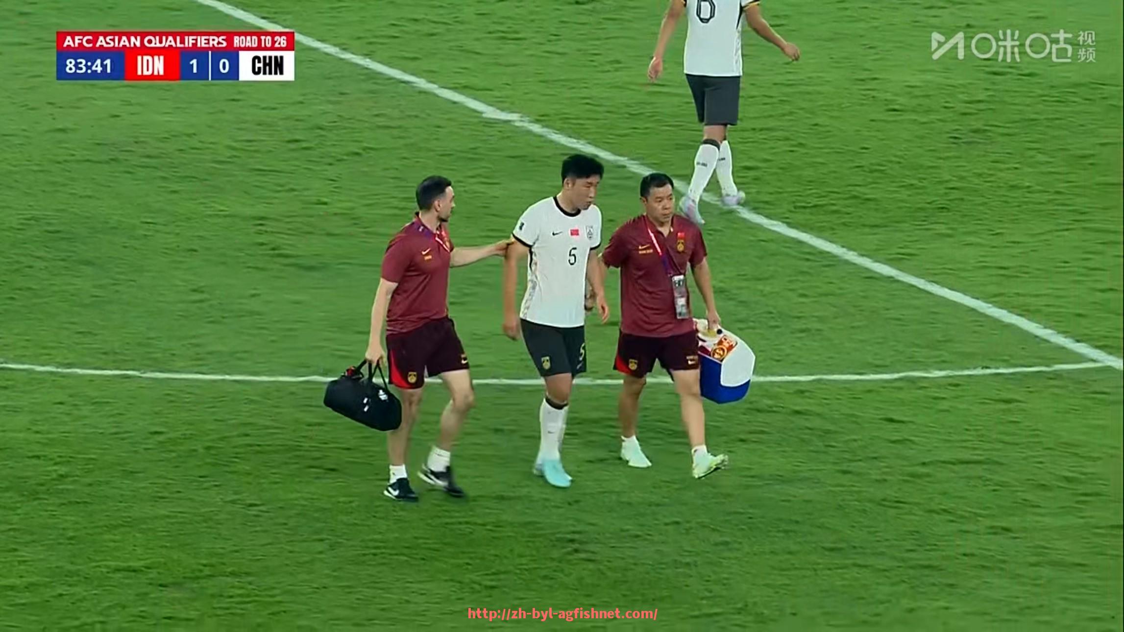 AG捕鱼王官网-巴萨与意甲球队交锋历史及体育赛事对比分析